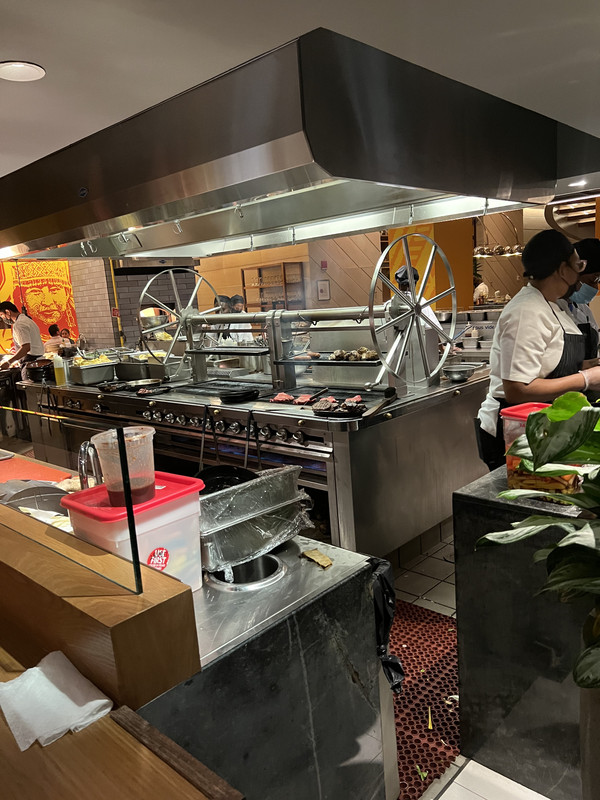 F66E0DBF-2443-41E6-827B-667175E21997