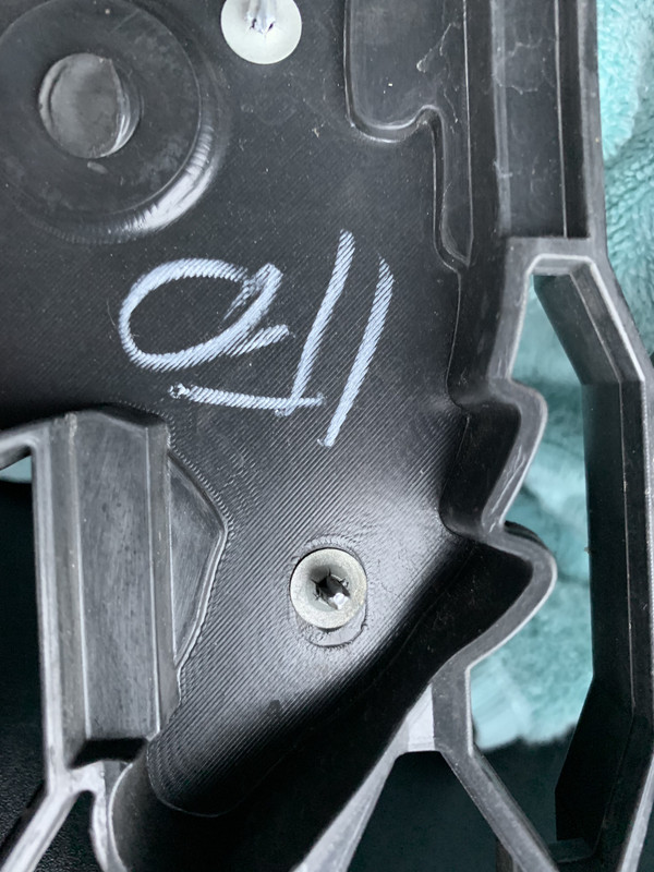 10597A73-C066-44B8-AD40-98A8403CBC00