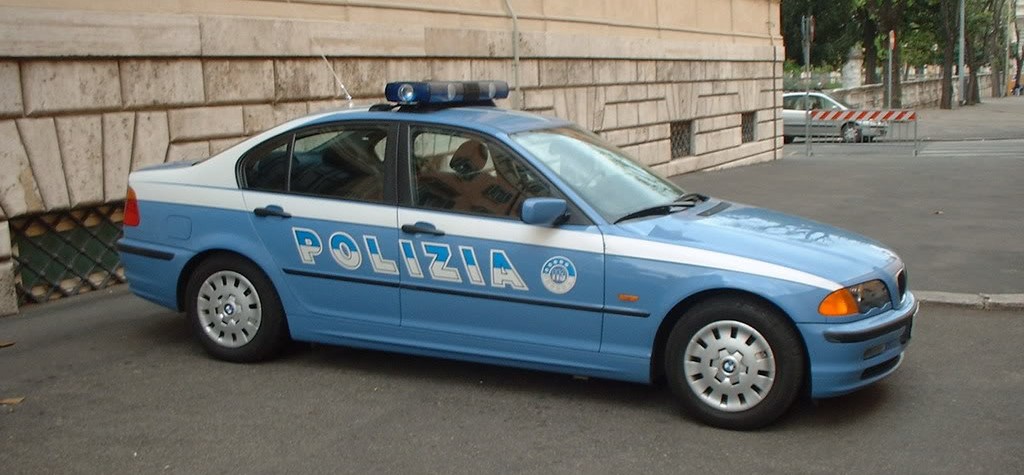 BMW-320i Polizia (E46)