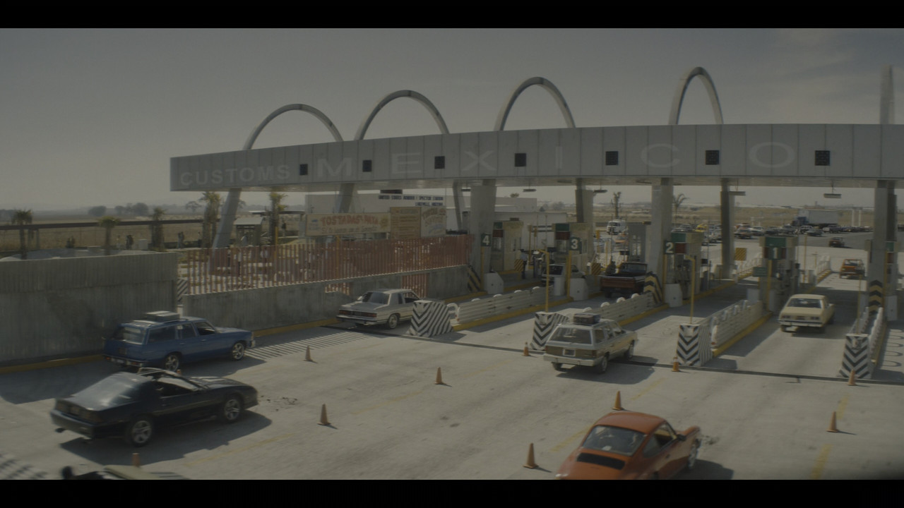 Narcos - Messico S01E01 [1080p] [HEVC] (1)