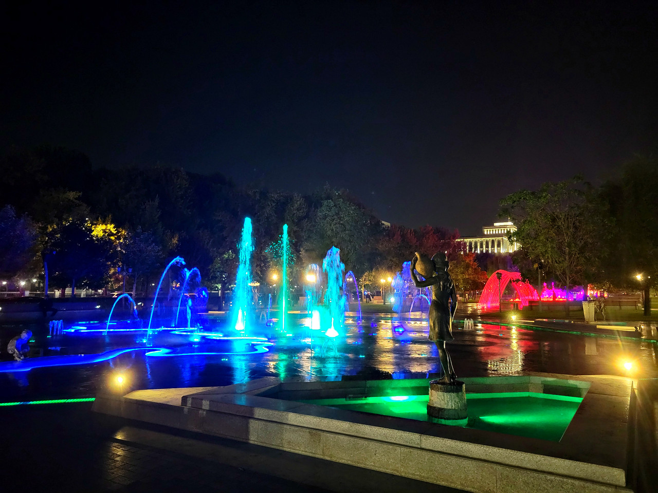 Армения. Ереван в ноябре. Армения. Ереван в ноябре.