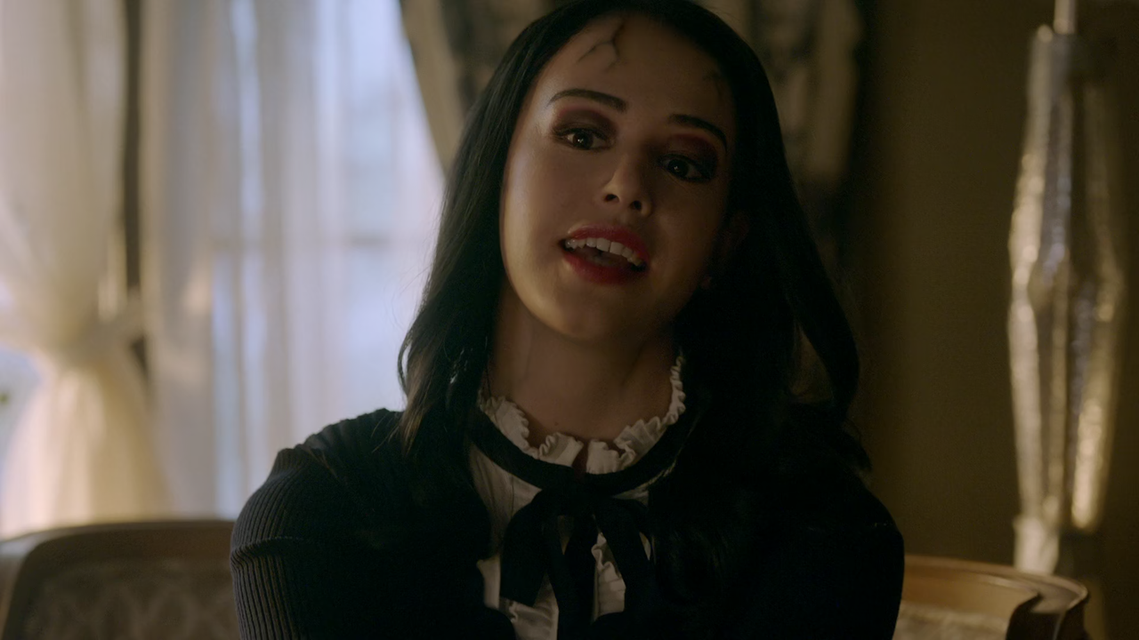 Legacies (2018) S03E11 You Cant Run From Who You Are (1080p AMZN Webrip x265 10bit EAC3 5.1 - ArcX)[