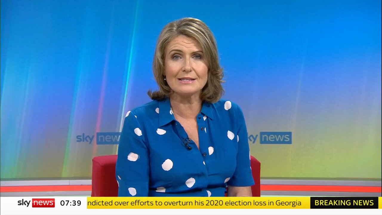 08.15 - 07.00.01 - Breakfast with Kay Burley. All the big stories of ....ts_snapshot_39.44.121