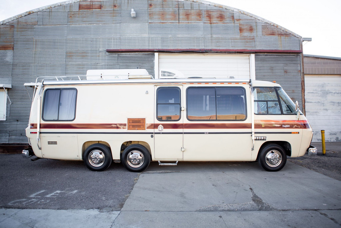 1615066755be8395ffd75f313937AMAPhoto-9-scaled (1)