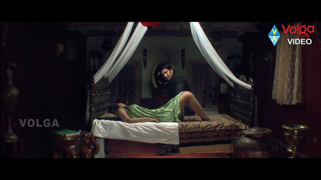 punnami rathri -scenes.mp4_20200623_232408.990