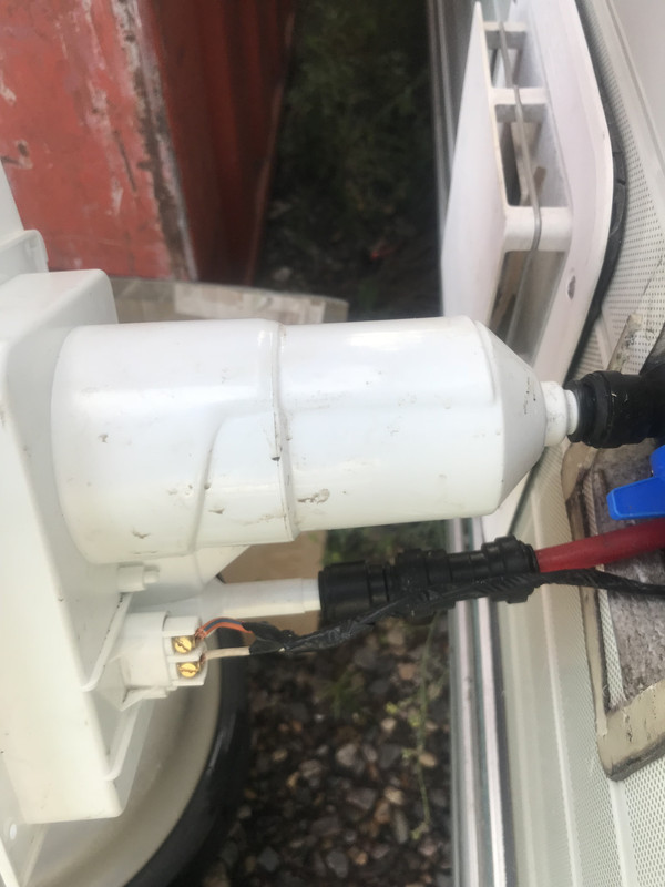 F1BFC3CF-DD13-4603-AC75-1315FDCB20C1