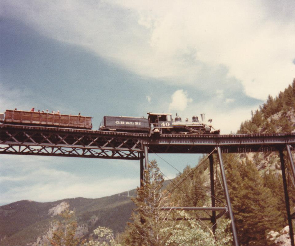 75954_4615260735775_1711414001_n