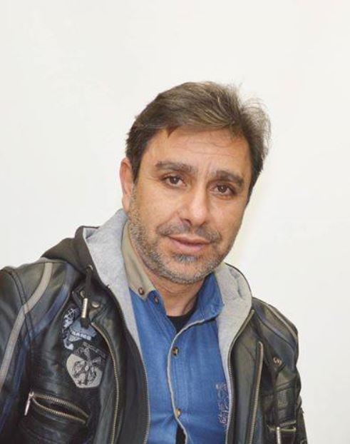 Μ. ΚΟΝΤΟΥΔΗΣ: ΟΙ ΜΕΤΑΝΑΣΤΕΣ ΒΙΑΙΑ ΠΟΛΛΕΣ ΦΟΡΕΣ ΠΡΟΣΠΑΘΟΥΝ ΝΑ ΕΠΙΒΑΛΟΥΝ ΝΕΑ ΤΑΞΗ ΠΡΑΓΜΑΤΩΝ ΣΕ ΜΙΑ ΚΟΙΝΩΝΙΑ ΠΟΥ ΤΟΥΣ ΦΙΛΟΞΕΝΕΙ