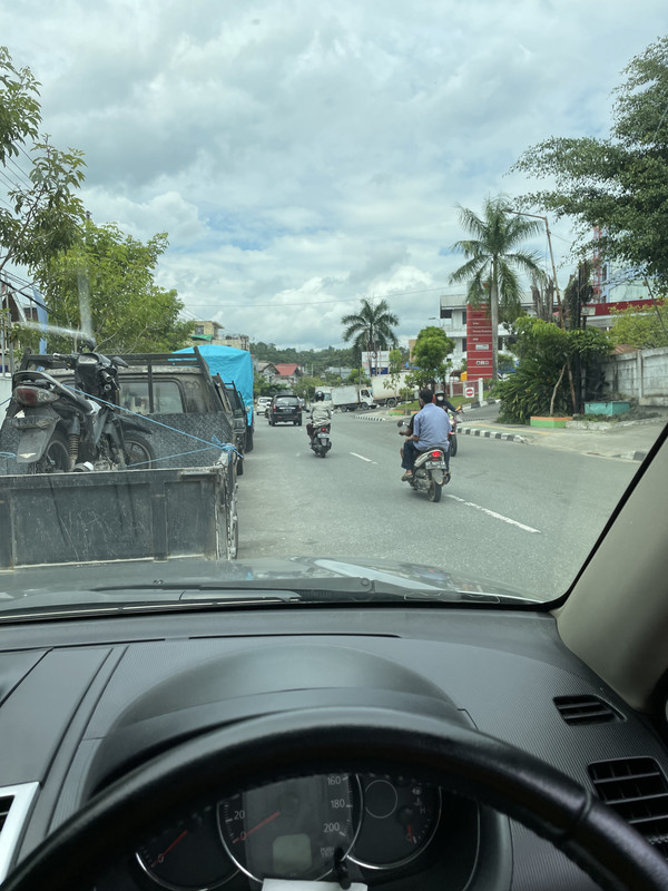 AEF6E7F2-C3FE-4D24-8E0B-26B62B7193F9