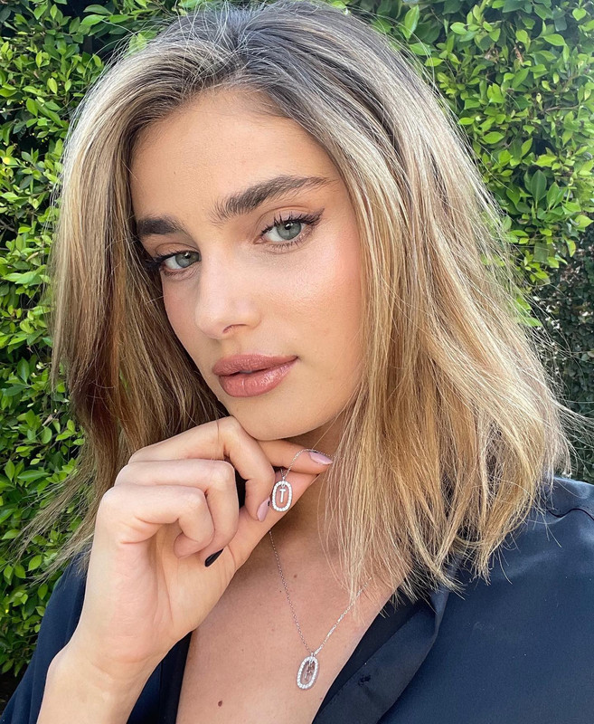 Taylor Marie Hill - Sexy Mix n°1