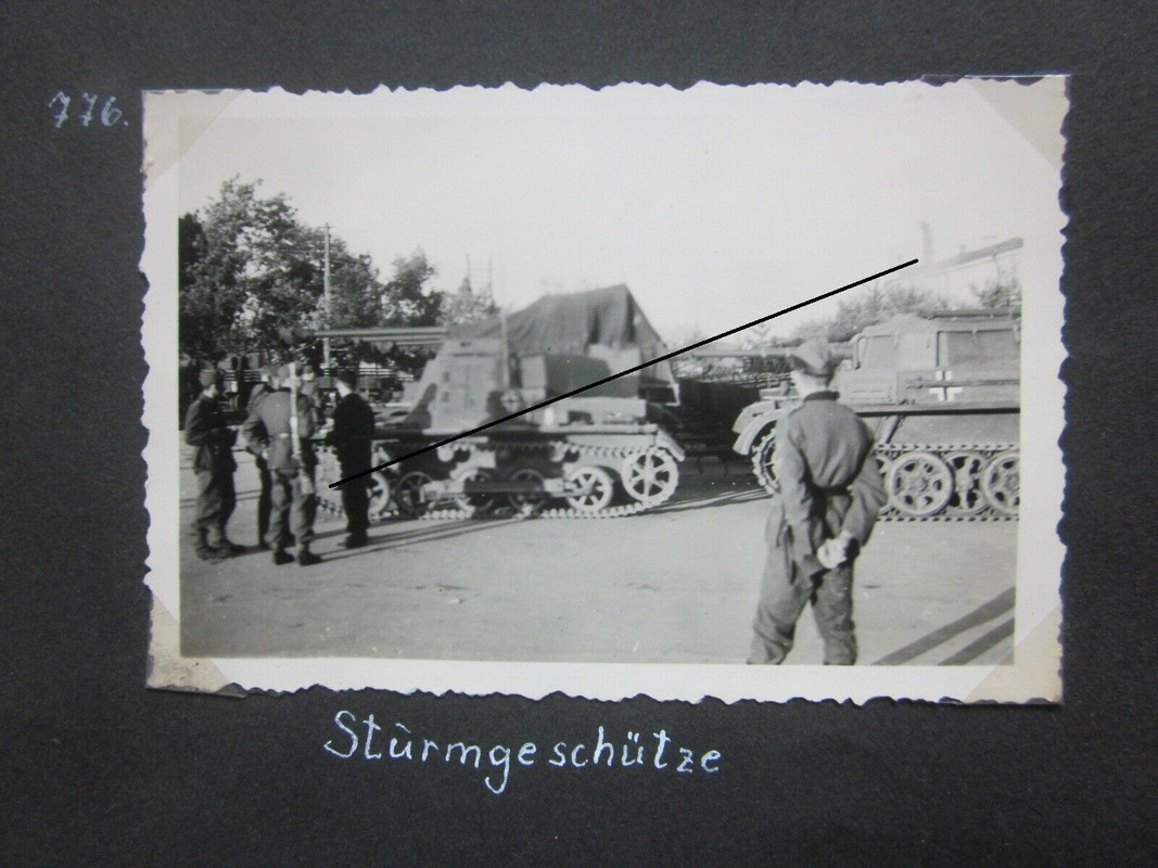 Original Foto Kursk Deutsche Sturmgeschütze STUG Tank Panzer Russland 1942