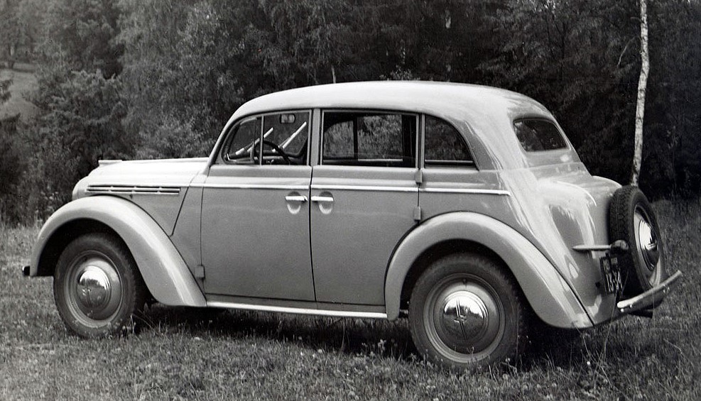 Москвич-400-420