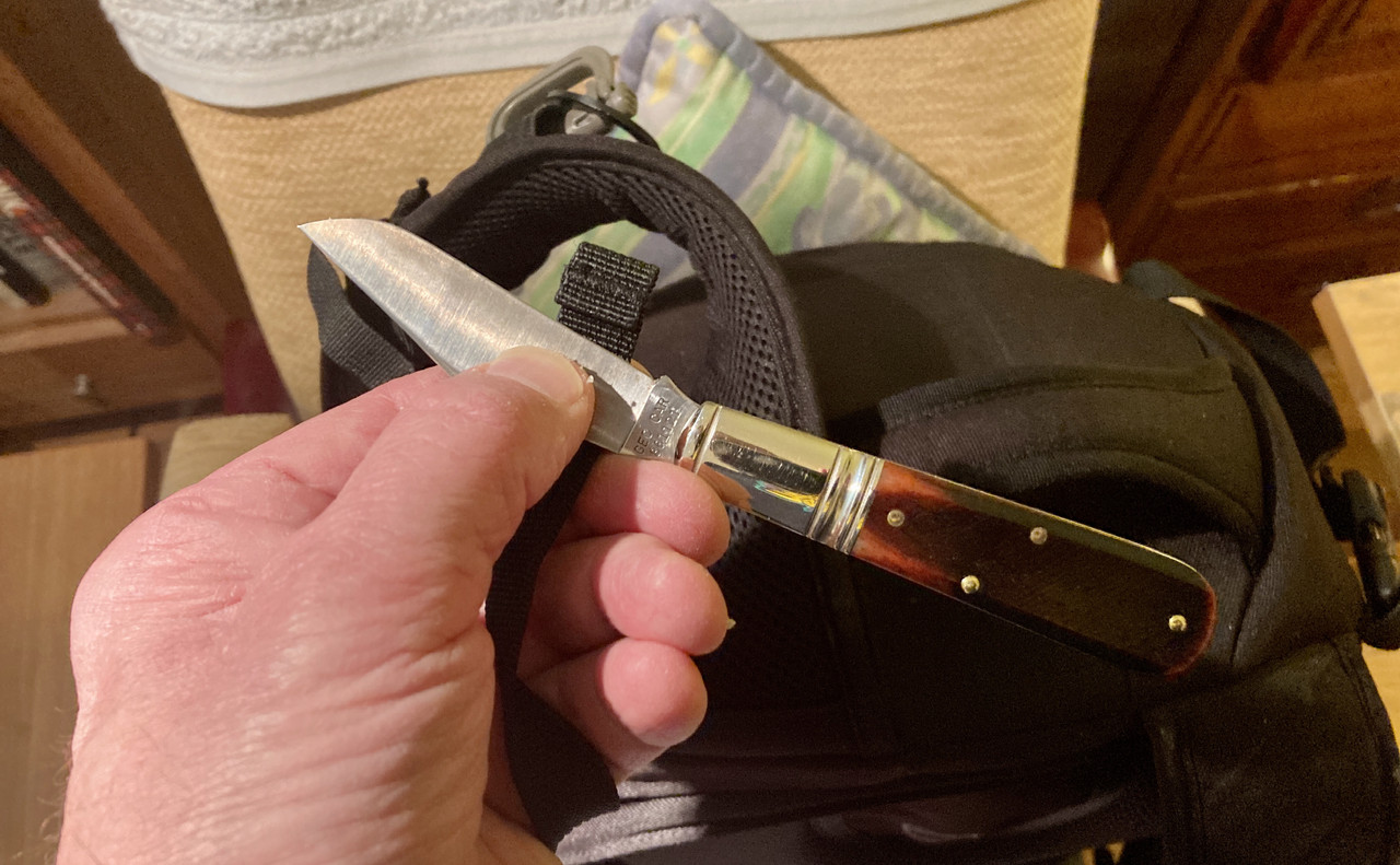 2B415787-D3D6-4FDD-BF4B-999481606B0B