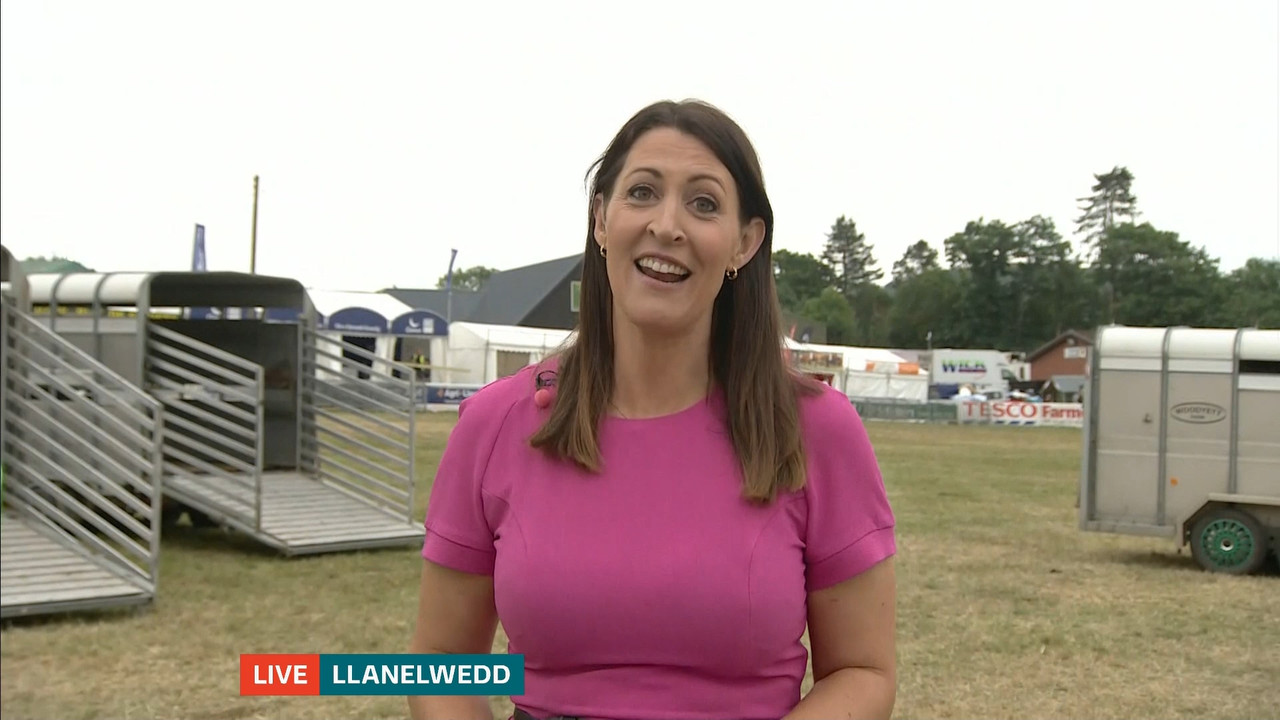 07.21 - 18.00.00 - ITV News Wales at 6. A round-up of all the latest ....ts_snapshot_24.08.220