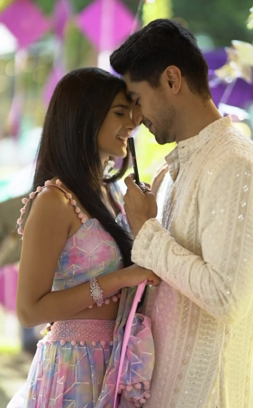 DEDB442E-0156-4B7E-9614-BEA710E21B22