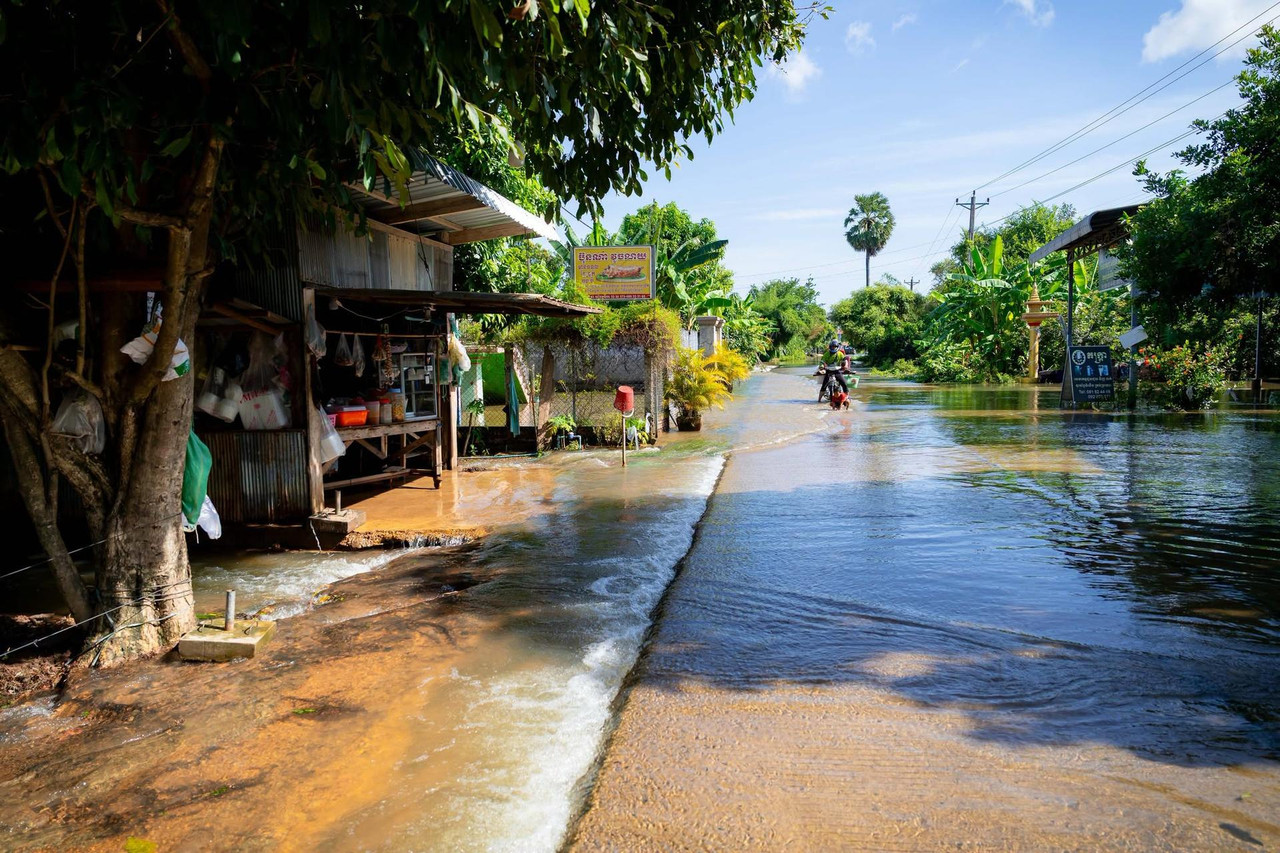 Cambodia News Mekong Surges to Alert Levels in Worst Flooding Since 2019 Minister Says 312332