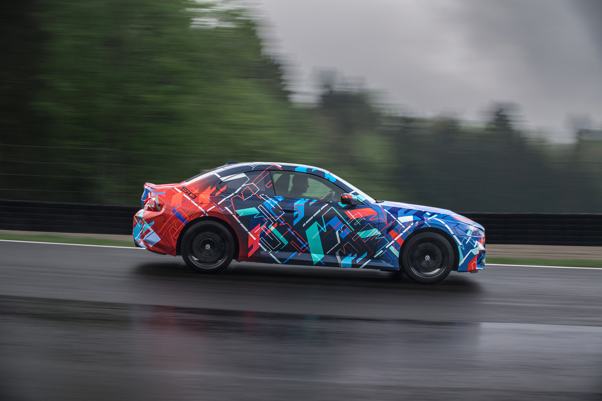 P90468020_highRes_the-all-new-bmw-m2-u