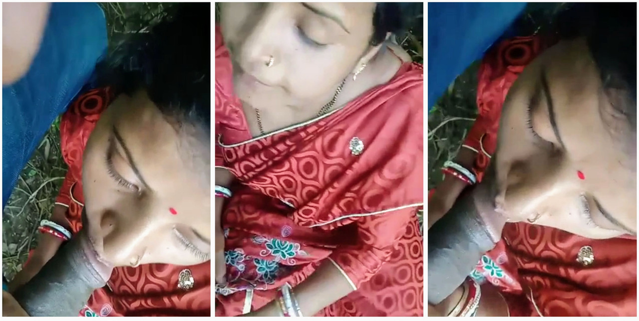 Desi Bhabhi Giving Blowjob Outdoors video