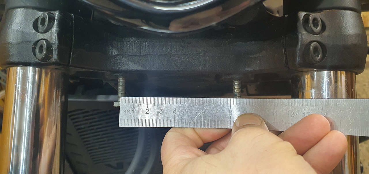 лайт бар рассторяние крепеж