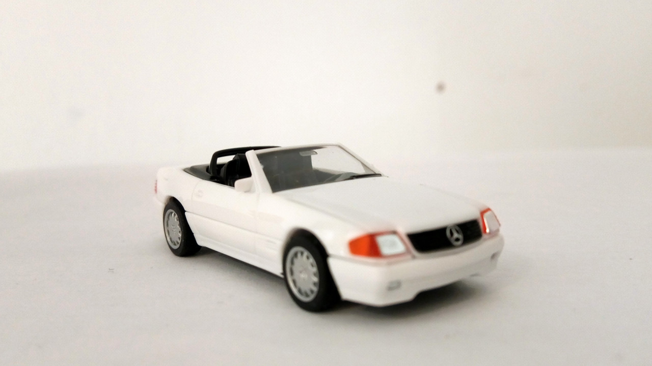 Mach (9032)