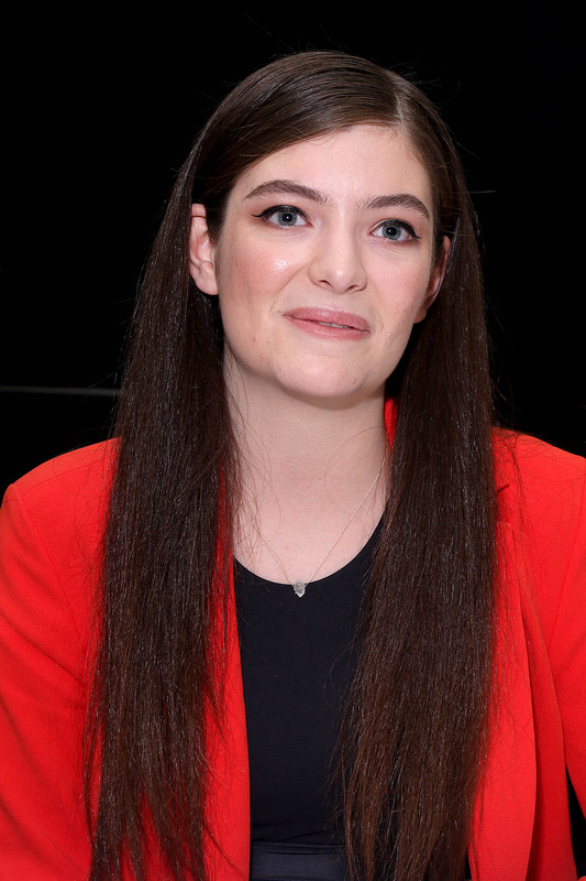 Lorde-MunawarHosain111014_tcc (17)