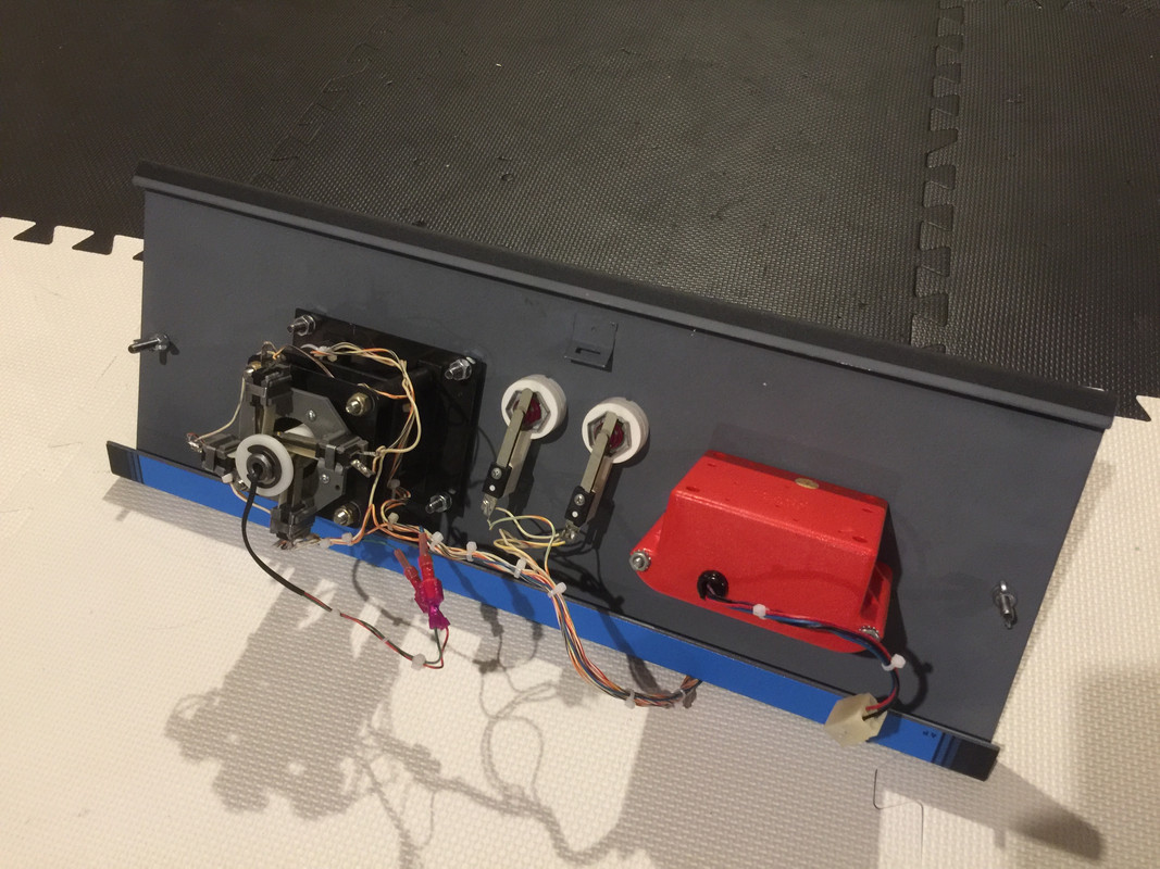 3B524DB4-5B72-4F85-B976-D3822E7E7369