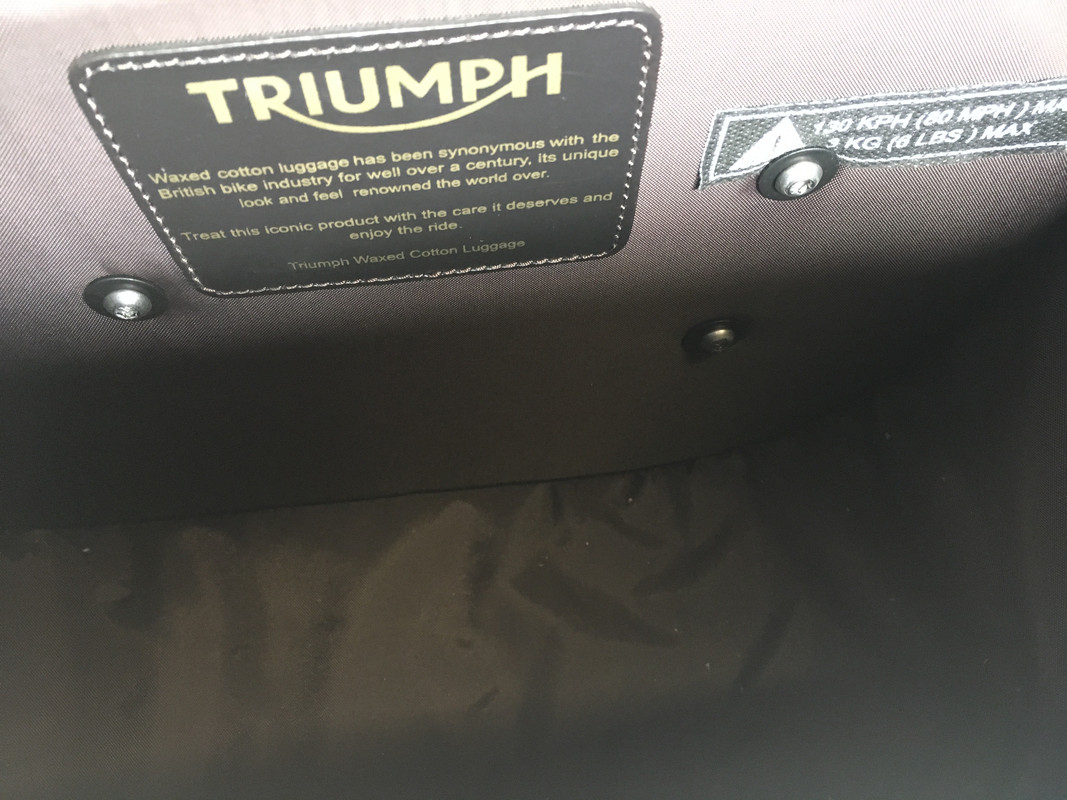 AFD081BC-2133-4B90-BAFF-E402C63BA303