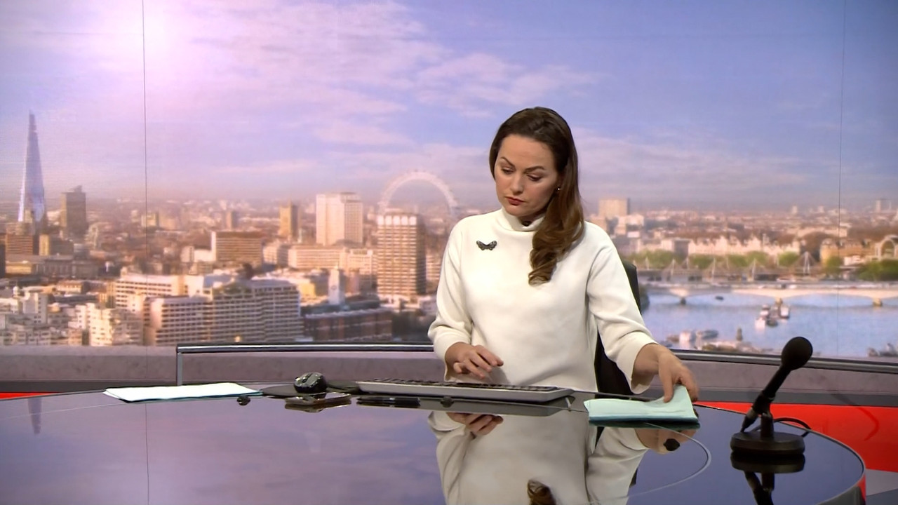 BBC News Fritz_20210305_05000600.ts_snapshot_00.31.09.650