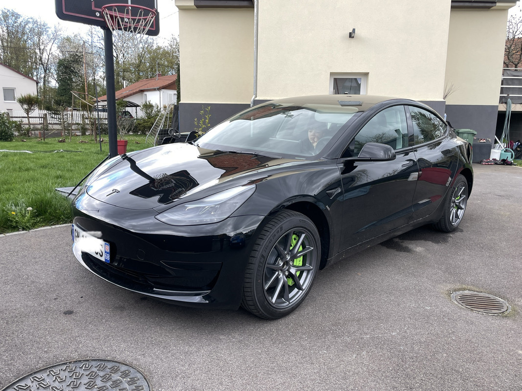 0D7999B7-AA3C-436D-B1D7-9351A6358A51