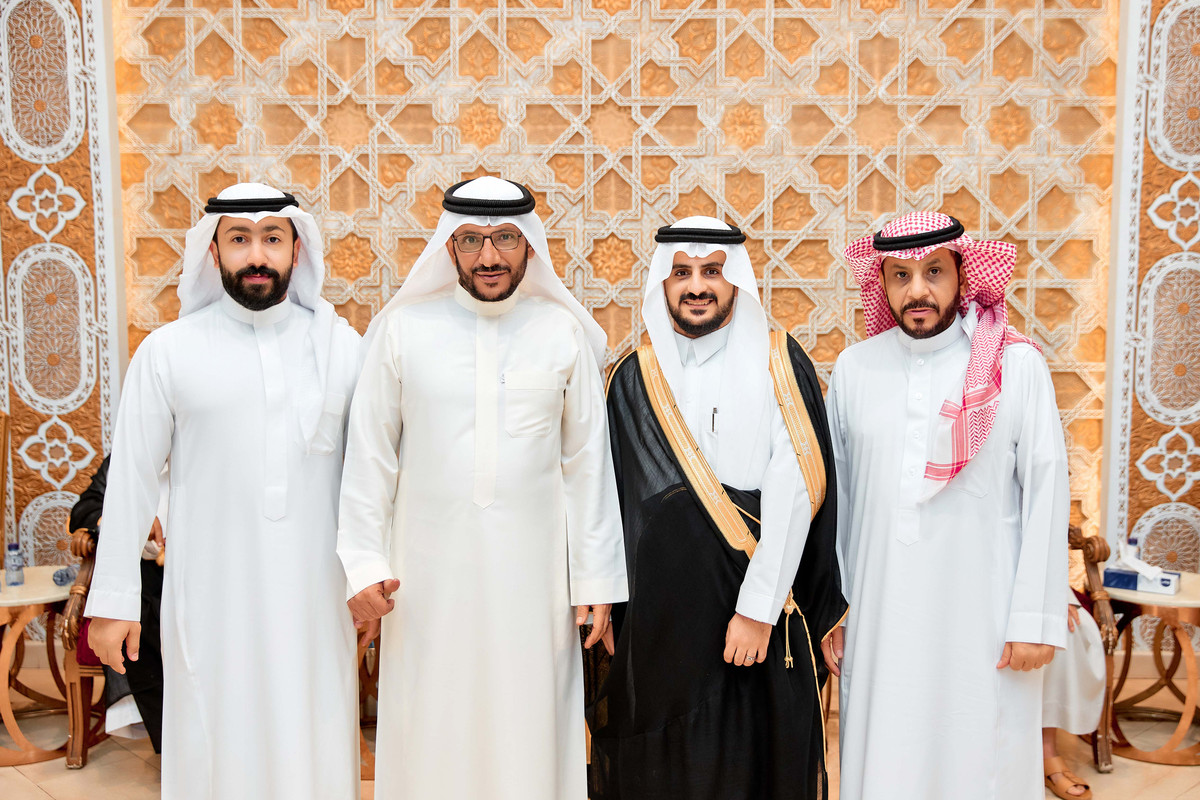 freelancers-BN7-A9089