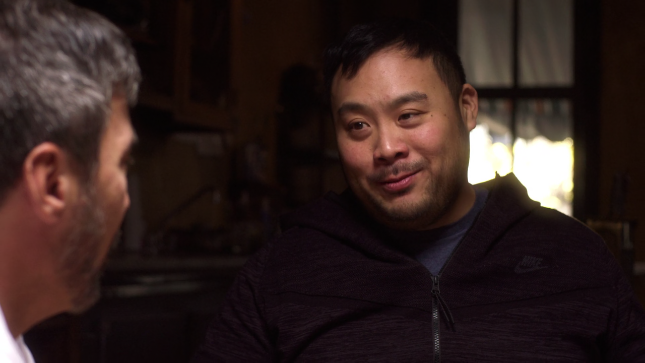Ugly Delicious (2018) S01E01 Pizza (1080p NF Webrip x265 10bit EAC3 5.1 - Ainz)[TAoE].mkv[screenshot