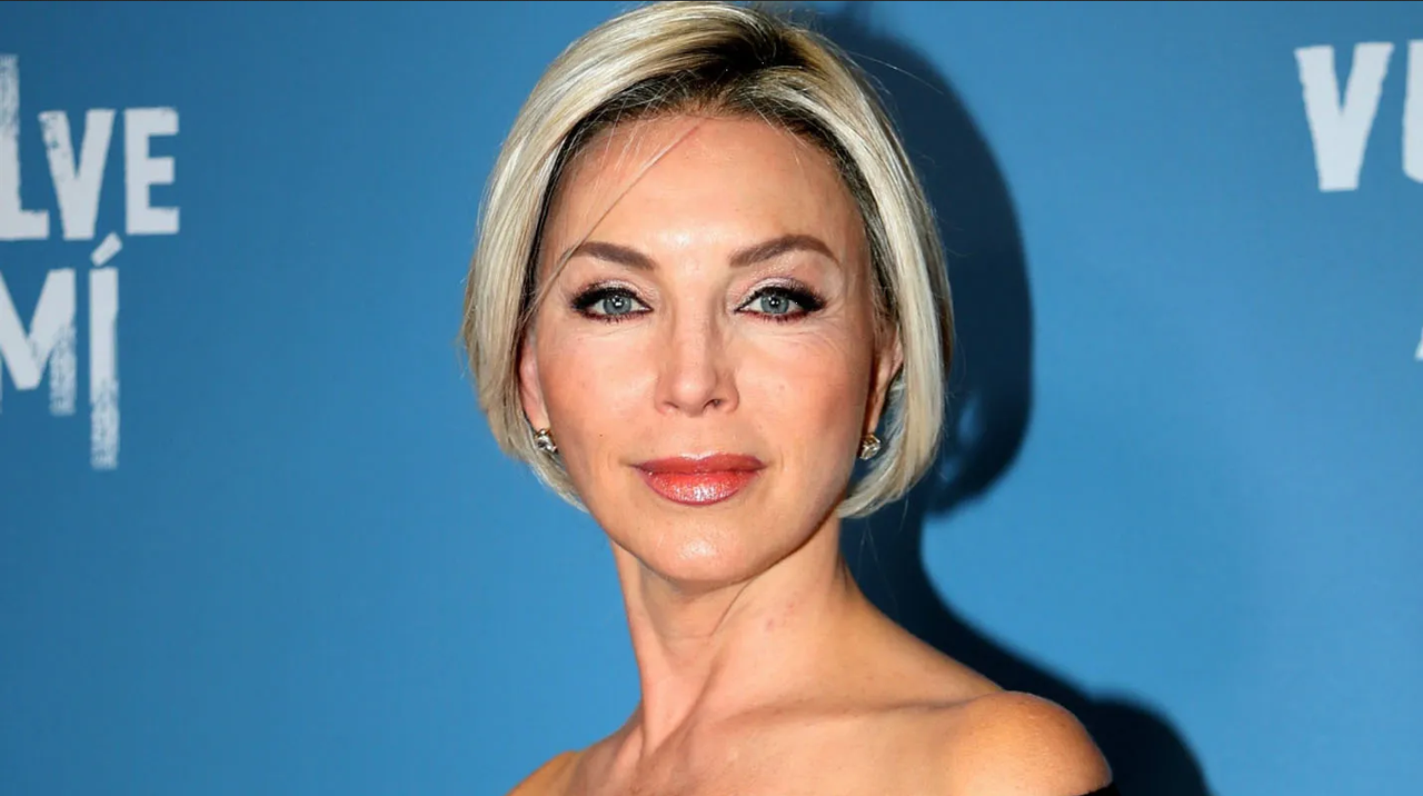 Laura Flores revela el nombre del actor que le robó los mejores besos en una telenovela