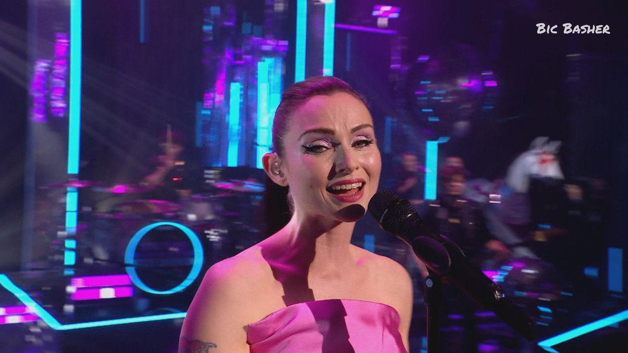 Sophie Ellis-Bextors New Years Eve Disco_20241231_23300000.ts_snapshot_28.33.570