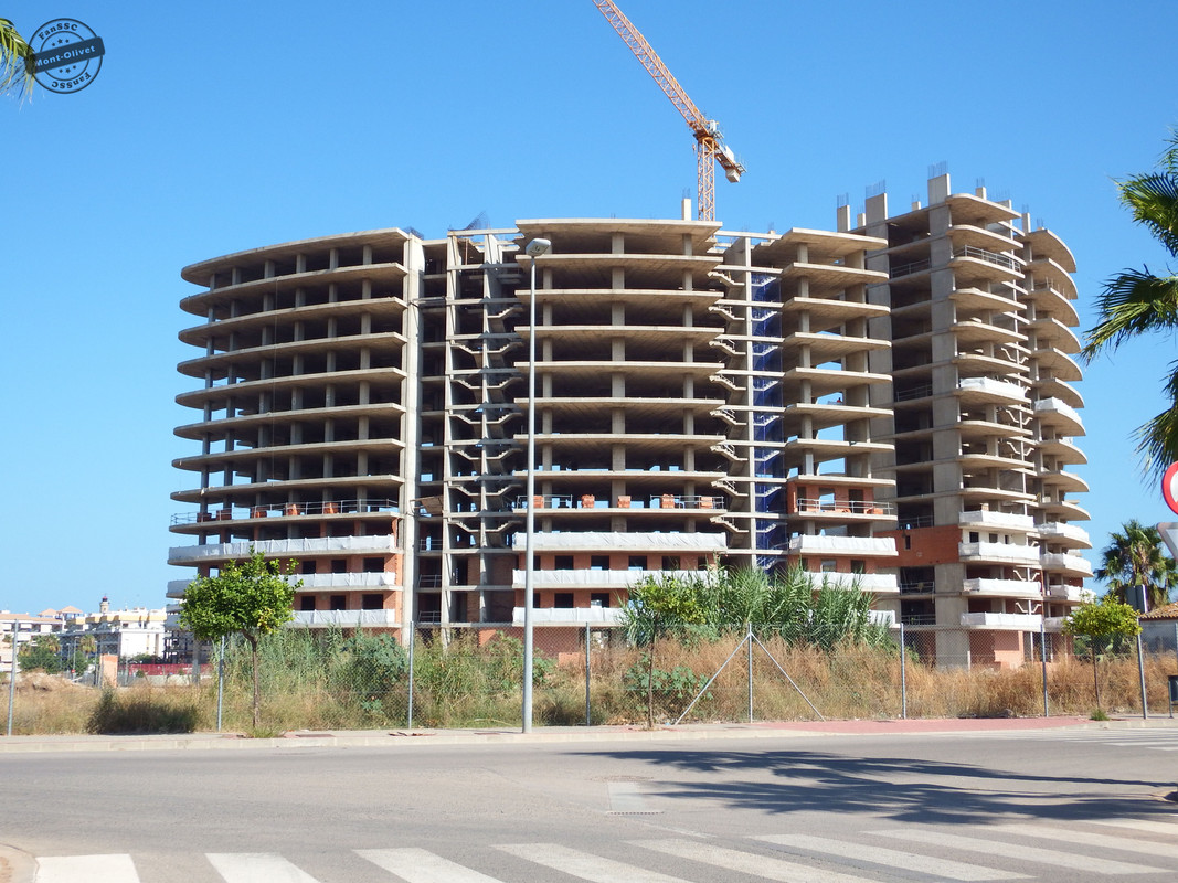 Valencia | Edificio Gran Canet (Canet d'en Berenguer) | SkyscraperCity ...