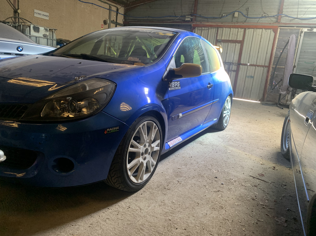 40A17A3A-09D2-47EB-B0D3-13AE54F2BA40