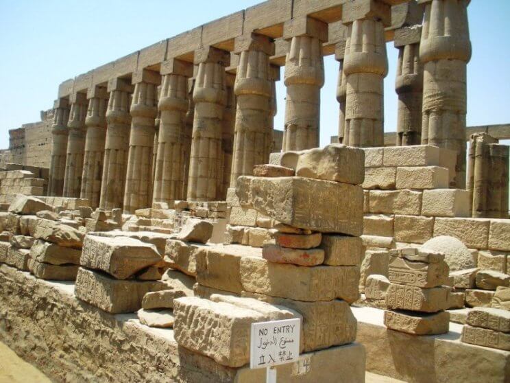 Храм Амона в Луксоре - история и интересные факты Храм Амона в Луксоре - история и интересные факты
