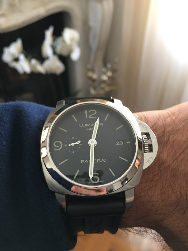 4FC5CA9E-C04D-491B-88E2-A57B4E255679