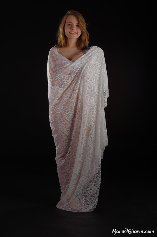 MarvelCharm_Nicolette-Lantern-097