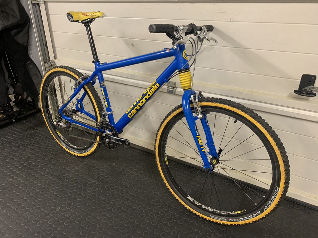 0805130F-44B4-4C8F-8F13-D2CAB663B6F1