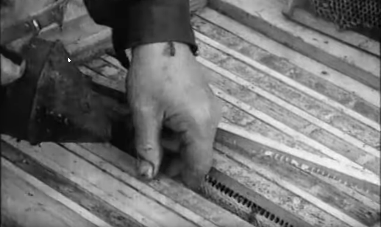 Univerzal slaměný -povalek-02