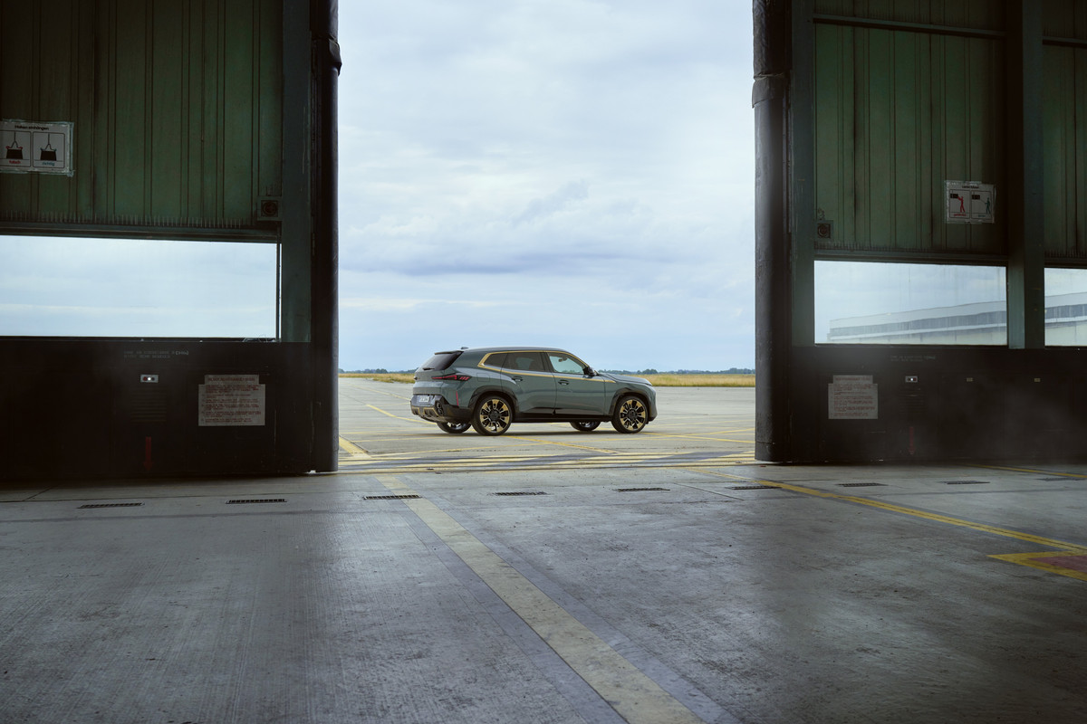 P90478620_highRes_the-first-ever-bmw-x
