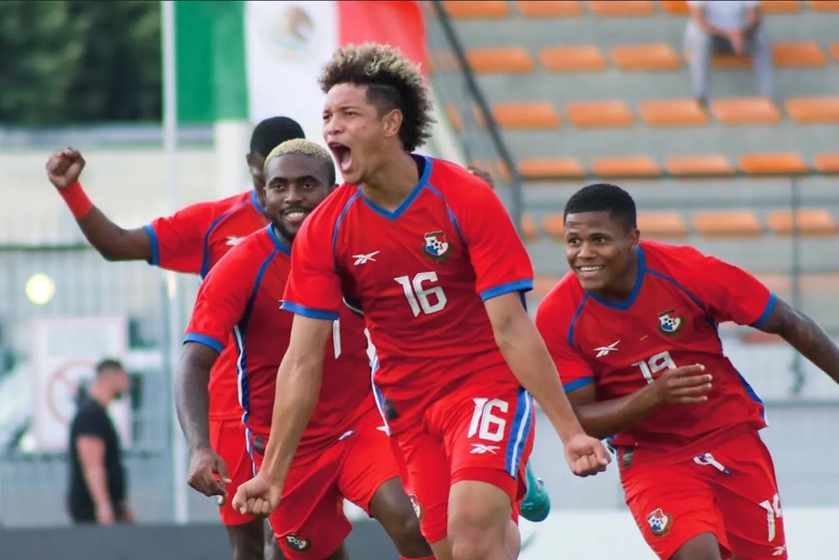 Panamá golea 4-1 a la selección mexicana sub 23 en Final del Maurice Revello