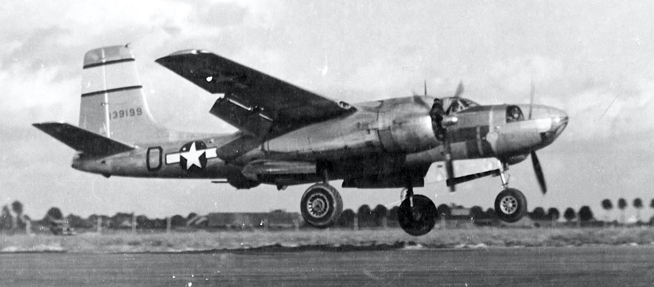 Avion A-26C -  Invader