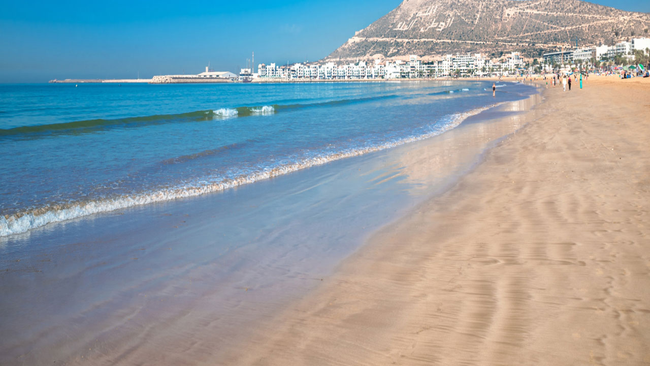 Menikmati Pesona Keindahan Pantai Agadir Beach yang Berada di Afrika Menikmati Pesona Keindahan Pantai Agadir Beach yang Berada di Afrika
