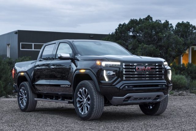 Would You Drive This 2023 GMC Canyon O T Lounge