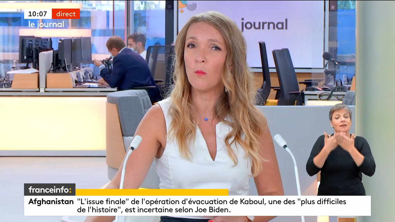 08.21 - 07.58.00 - Le 6h 10h week-end. Entre JT, chroniques, invités ..._001.ts_snapshot_15.05.392
