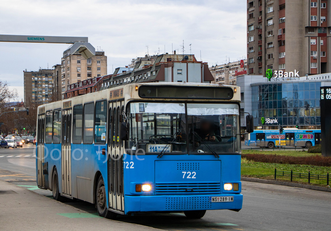 722-2.jpg