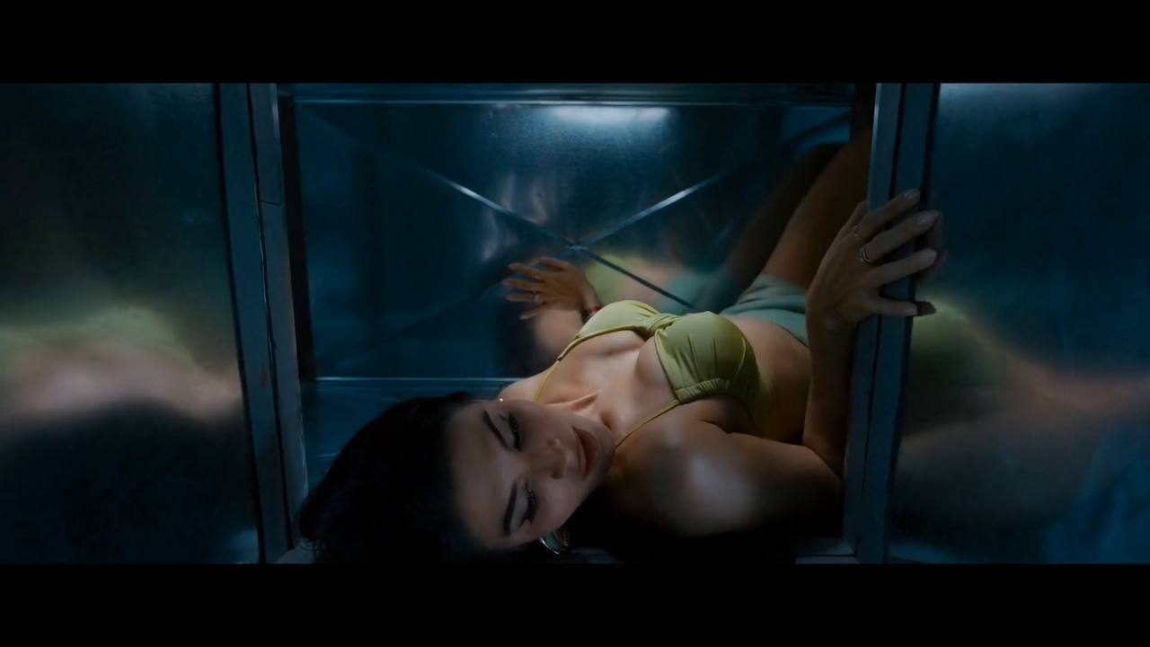 [Image: vlcsnap-2025-07-11-09h02m18s207.png]