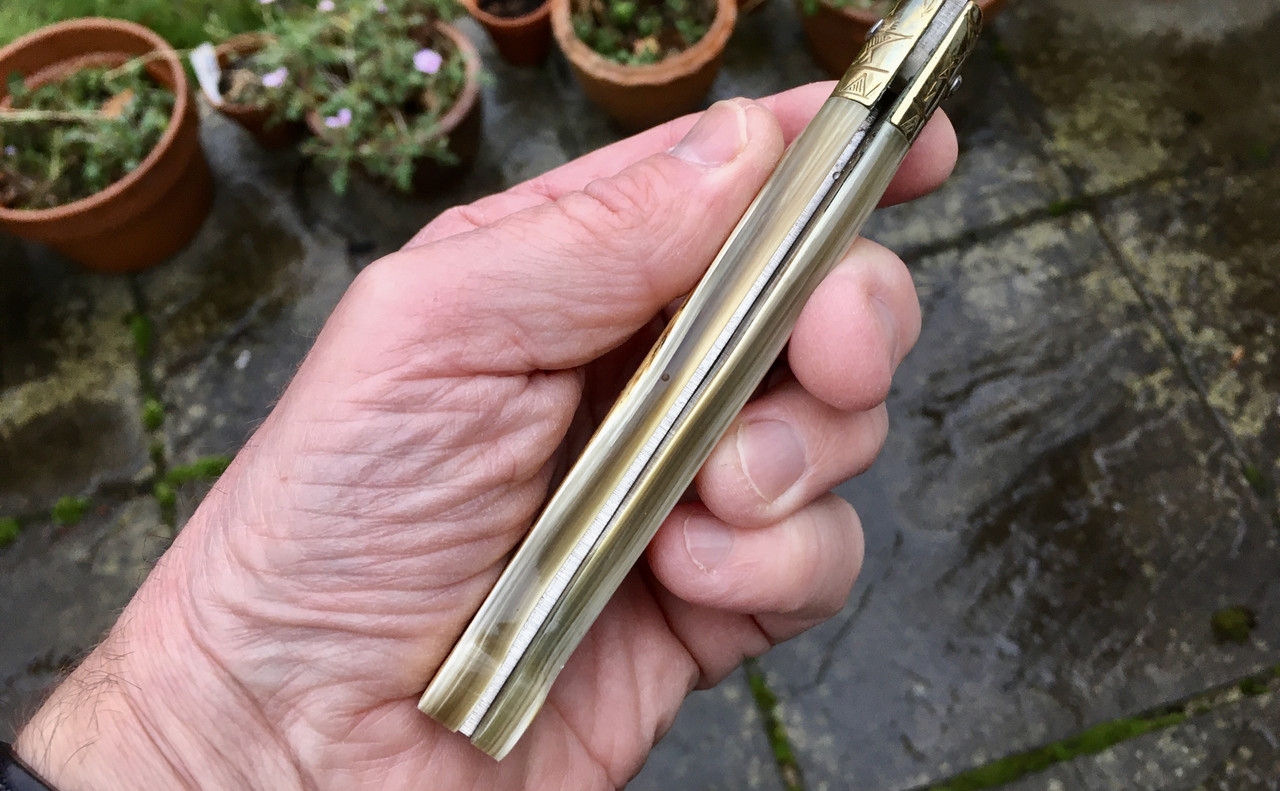 73198820-CB2D-4D95-B132-9481B58E4F82