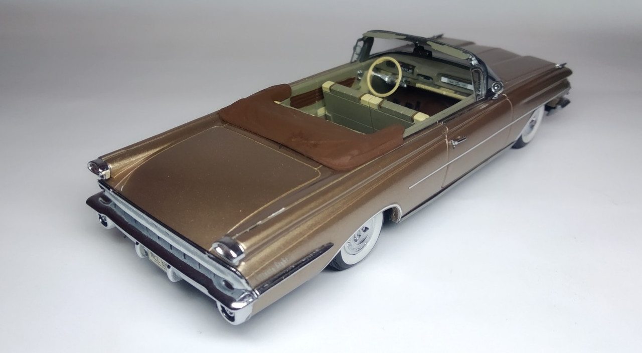 Oldsmobile 98 Convertible (10)